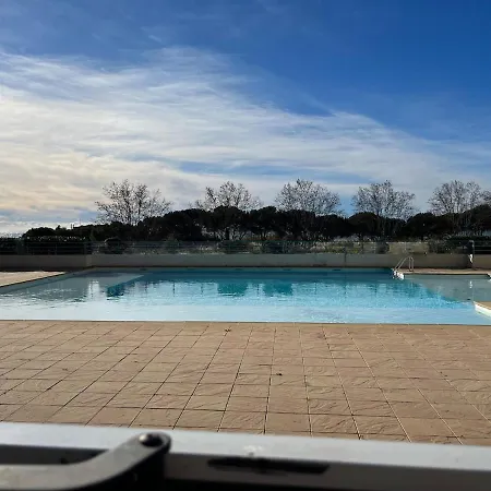 F2 Vue - Piscine - Climatisation - Parking Апартаменты