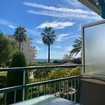 Apartamento F2 Vue - Piscine - Climatisation - Parking