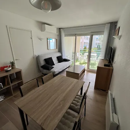 F2 Vue - Piscine - Climatisation - Parking *