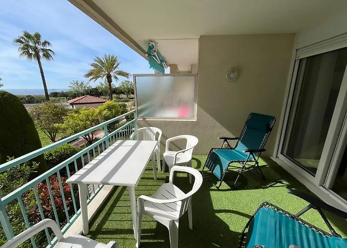Apartmán F2 Vue - Piscine - Climatisation - Parking