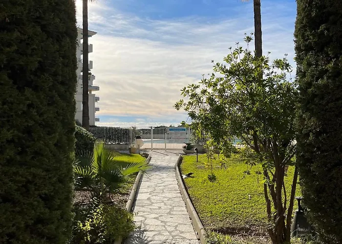 Apartmán F2 Vue - Piscine - Climatisation - Parking